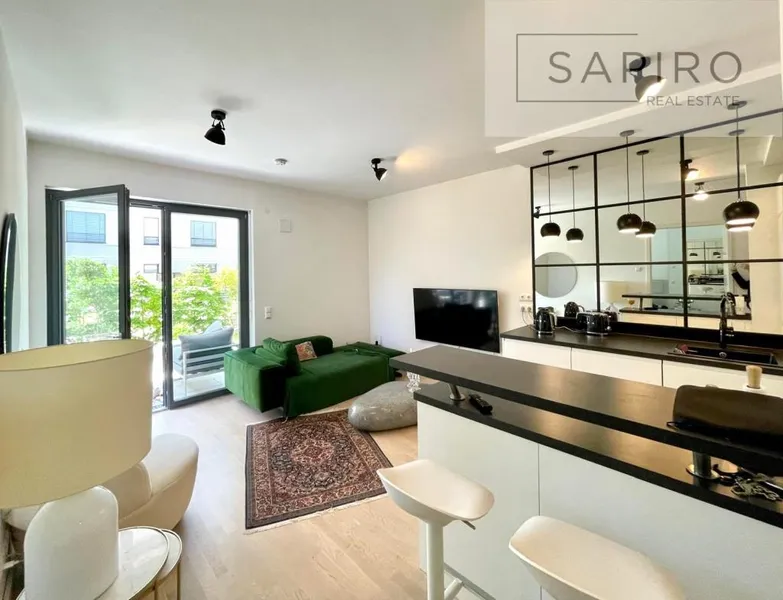 FANTASTISCHE 2-ZIMMER-WOHNUNG MIT GROSSER TERRASSE IN BERLIN-WILMERSDORF — photo 1